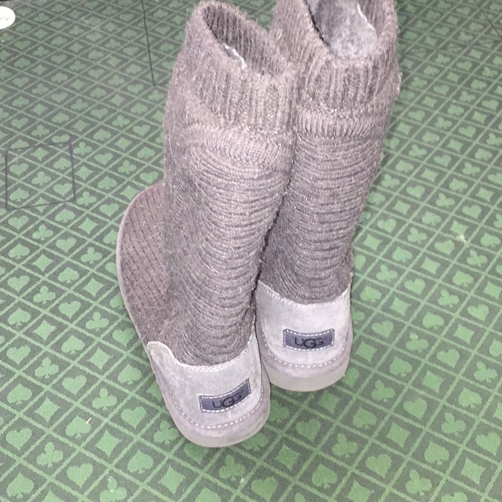 UGG boots girls size 5